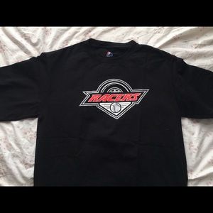 Super cute graphic tee!